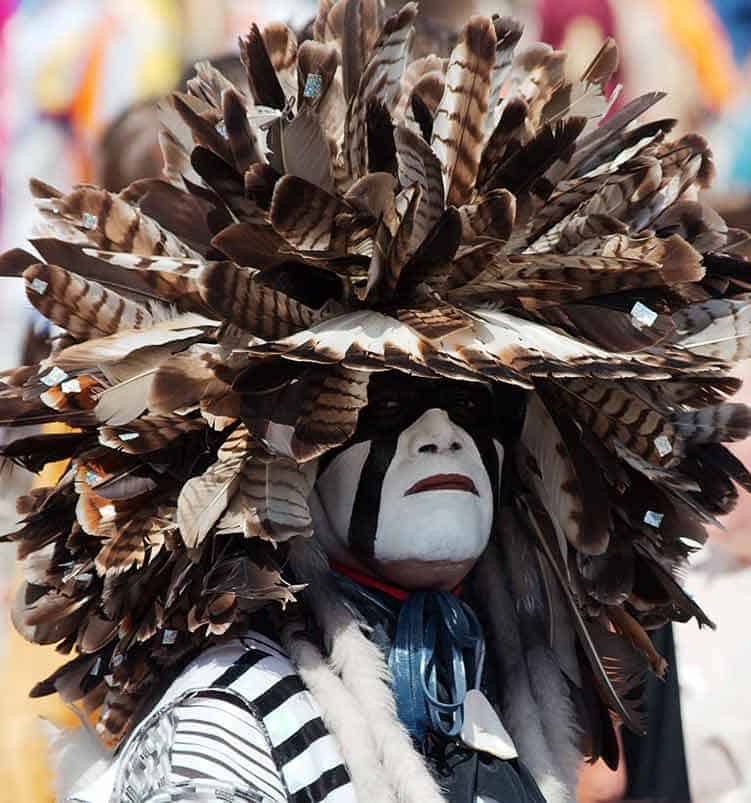 Native_American_PowWow_hairdress