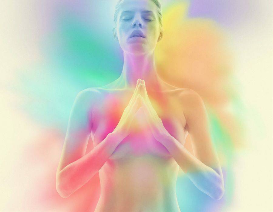 auras of young woman