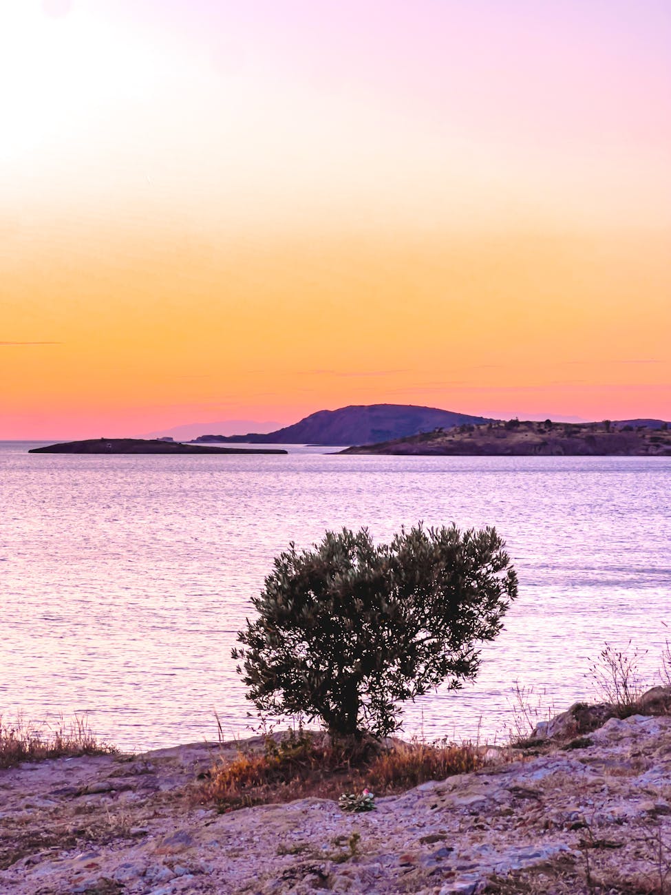 golden sunset over tranquil mediterranean sea